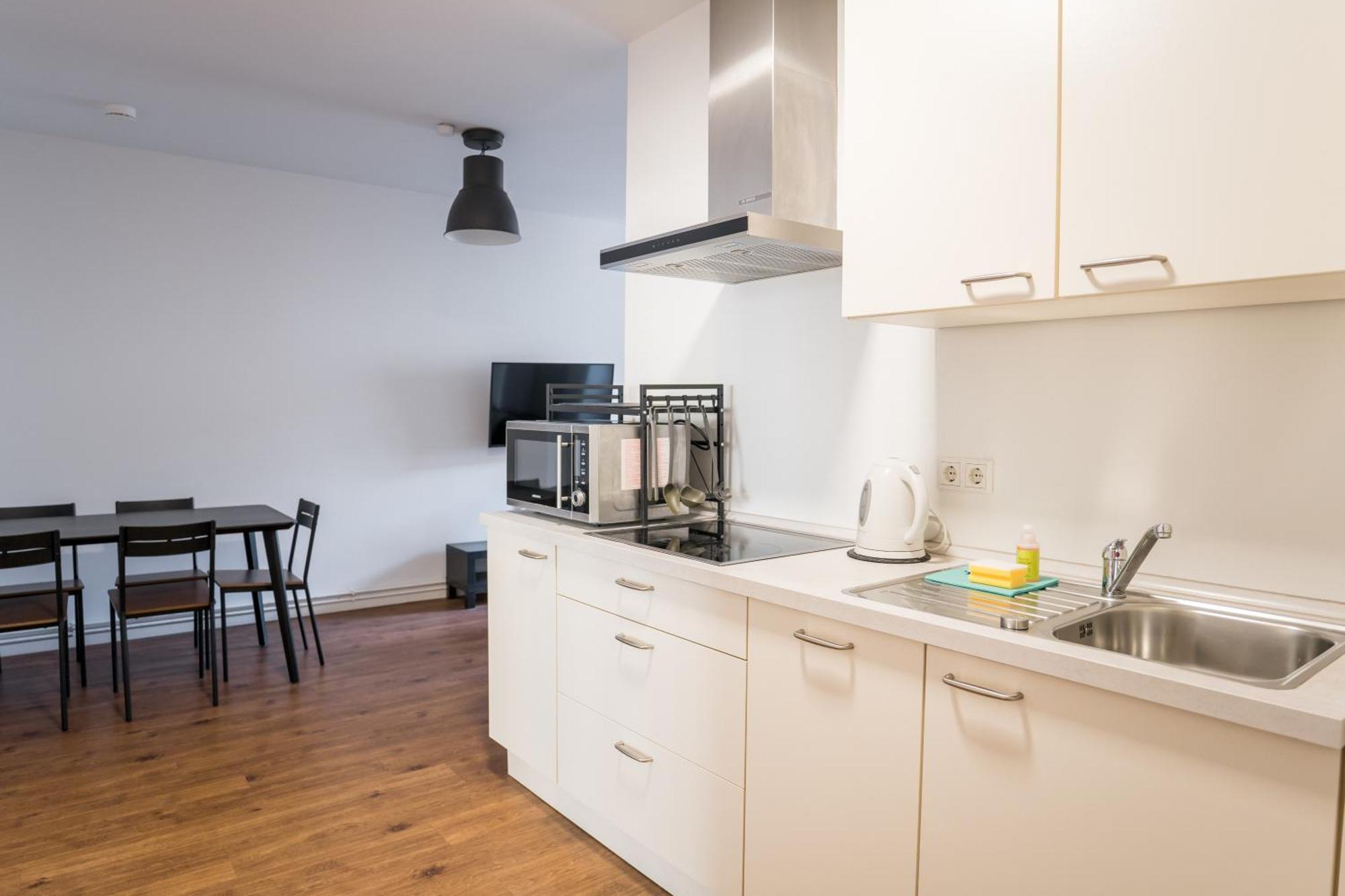 Fantastic 2 Bedroom Apartment Берлін Екстер'єр фото